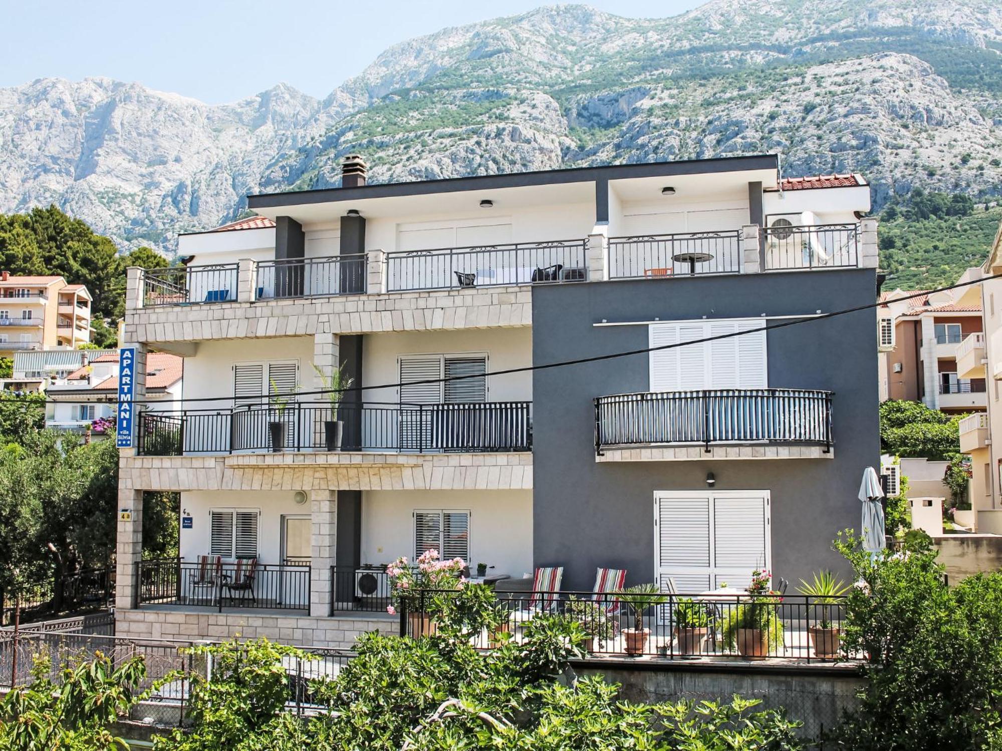 Silvia-2 By Interhome Makarska